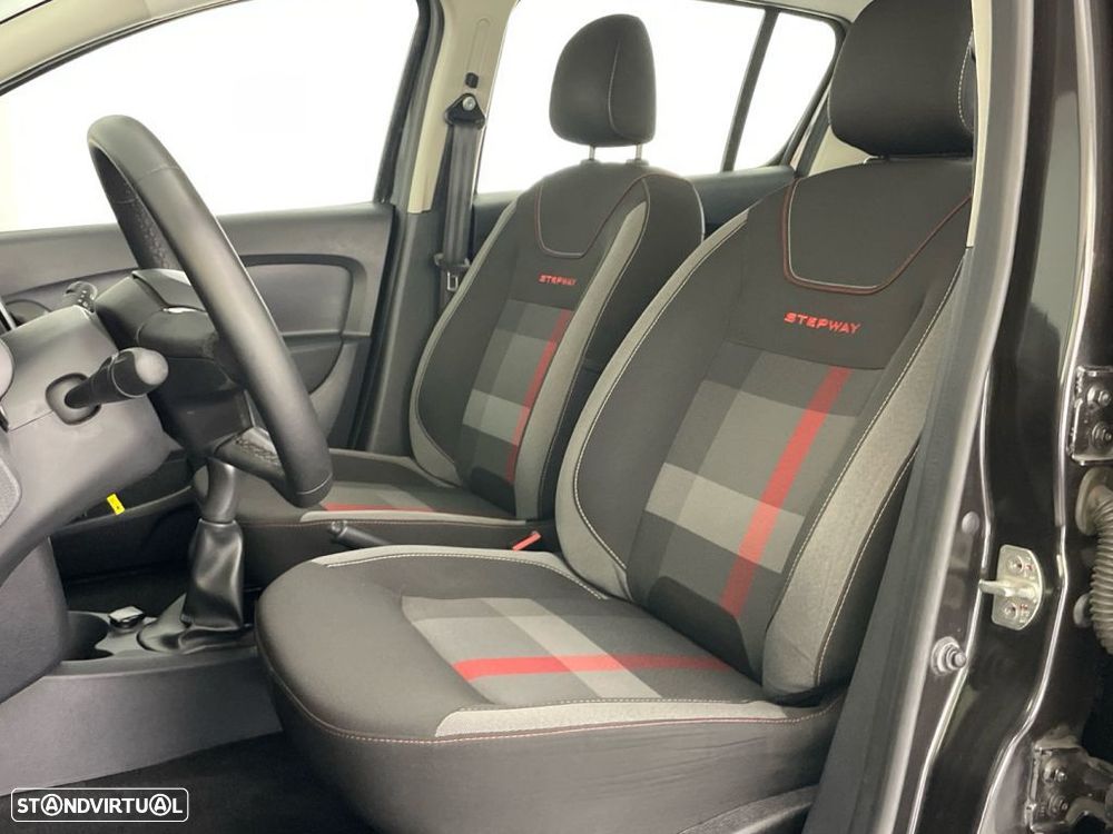 Dacia Sandero 0.9 TCe SL Adventure - 17