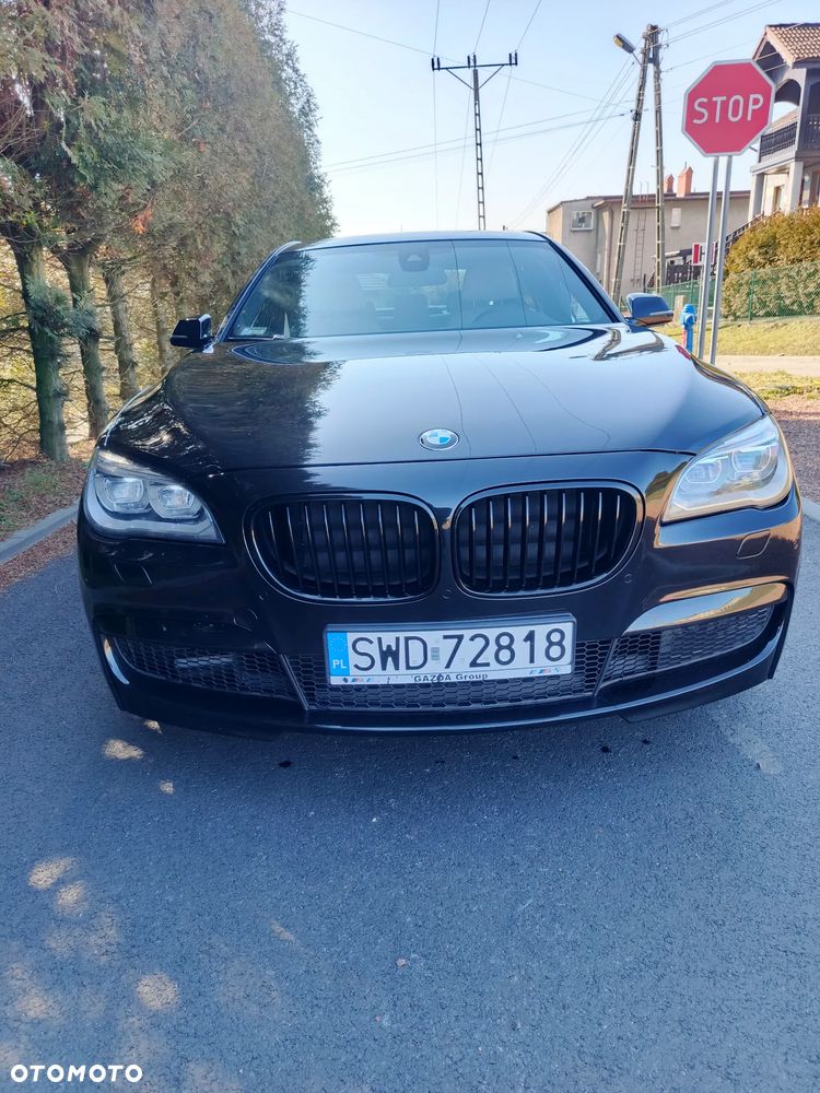 BMW Seria 7 740d xDrive - 3