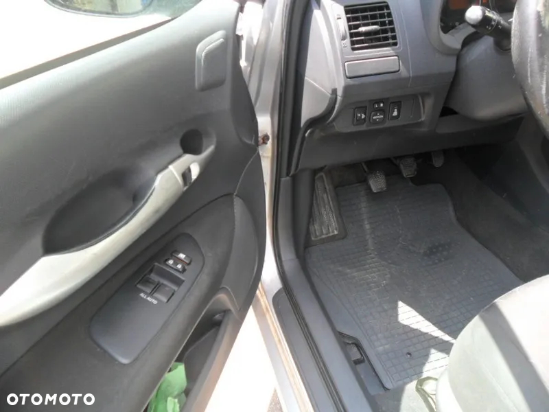 Toyota Auris 1.4 D-4D Luna - 8