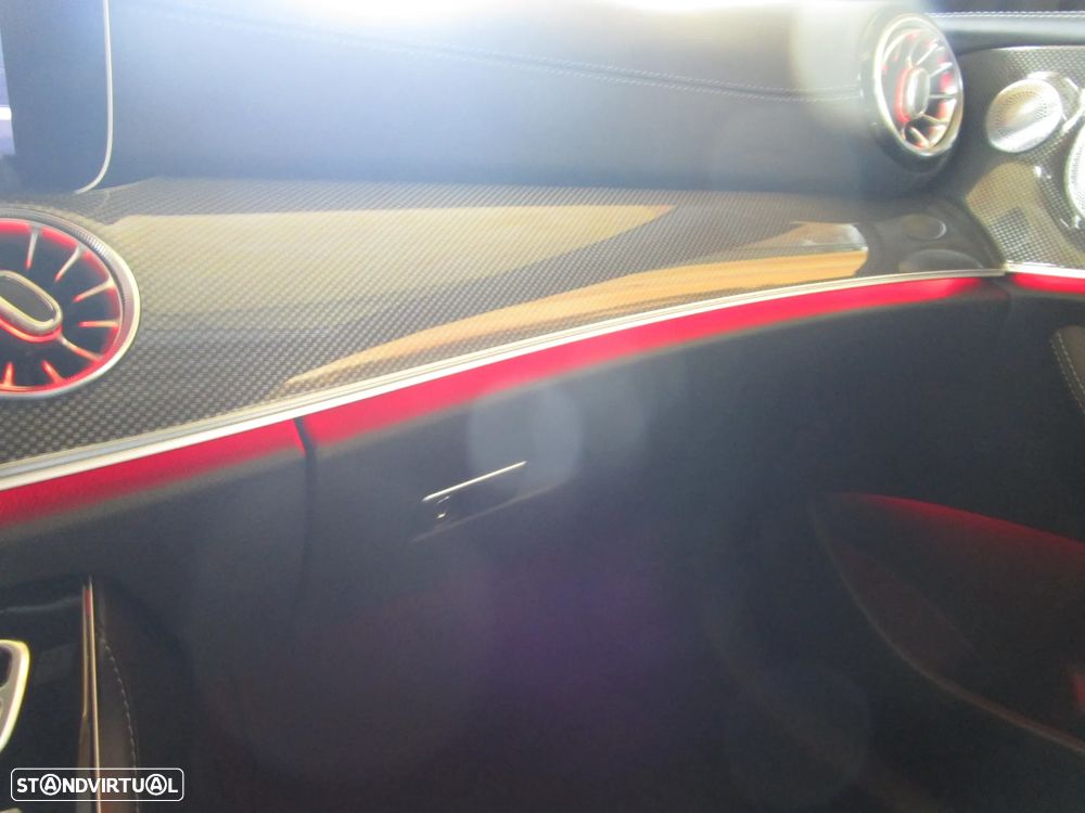 Mercedes-Benz E 53 AMG 4Matic+ - 39