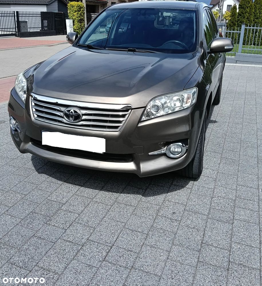 Toyota RAV4 - 2