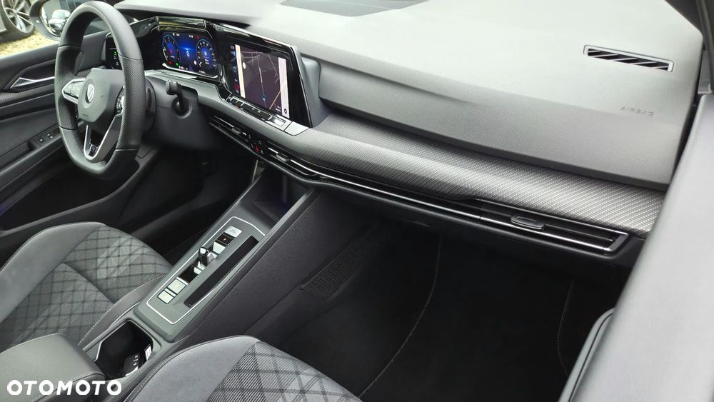 Volkswagen Golf Variant 2.0 TDI SCR DSG R-Line - 15