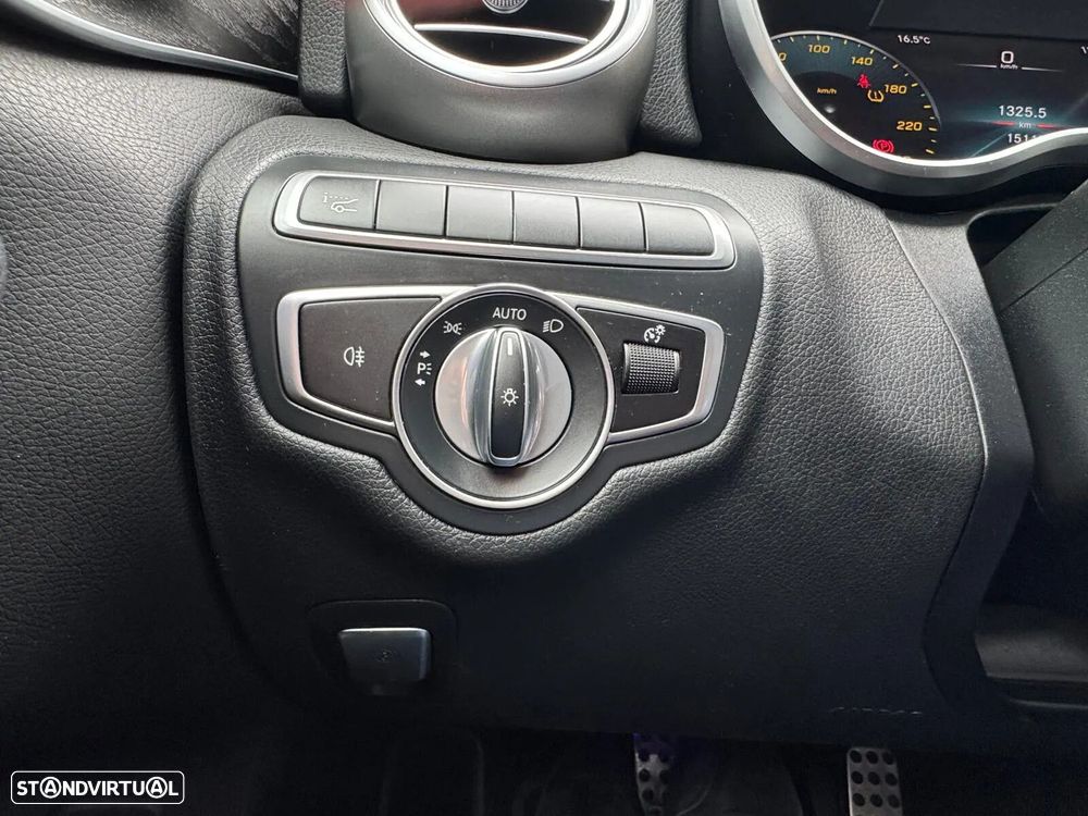 Mercedes-Benz C 220 d AMG Line - 27