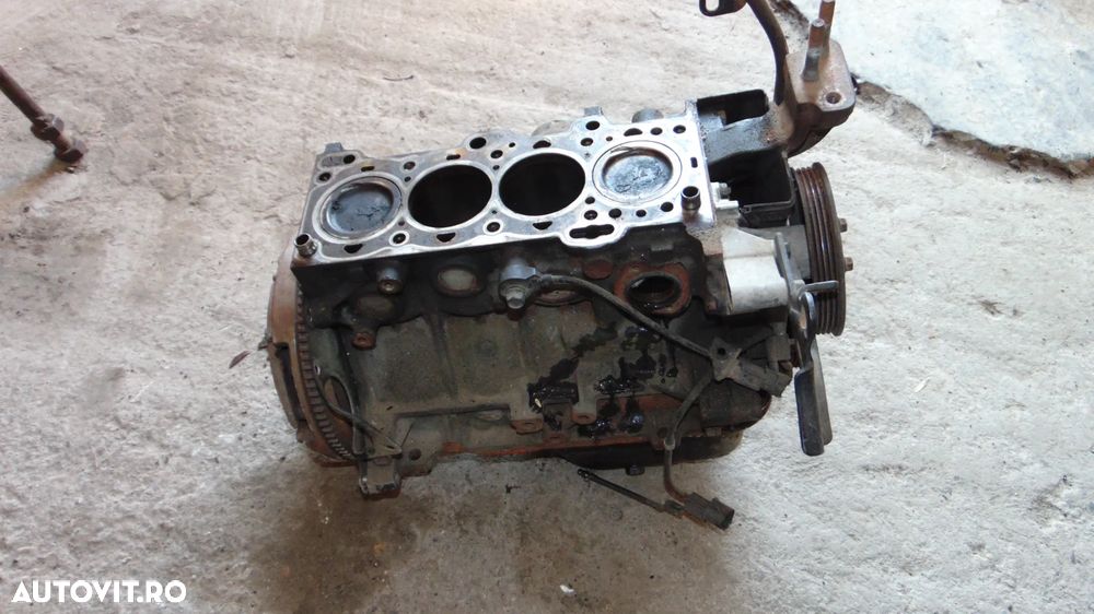 Bloc Motor ambielat VW T4, 2.4 tdi cod AAB an 1997 - 9