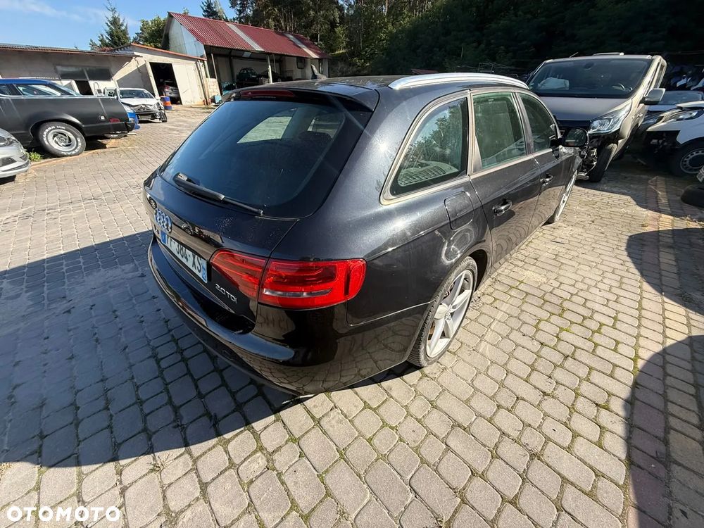 Audi A4 Avant 2.0 TDI - 4