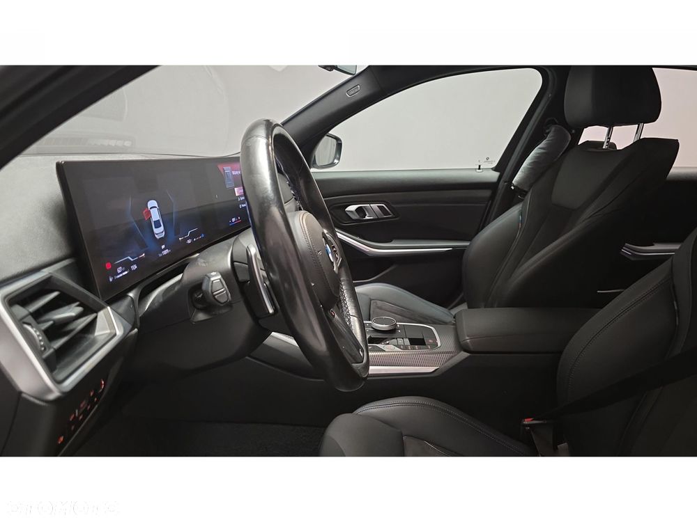 BMW Seria 3 320d xDrive mHEV M Sport - 27