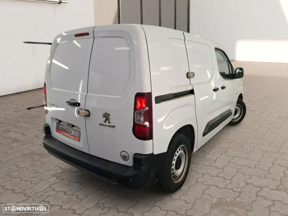 Peugeot Partner Premium 1.6 HDi 100CV * Gps/AC/ IVA incluído - 4