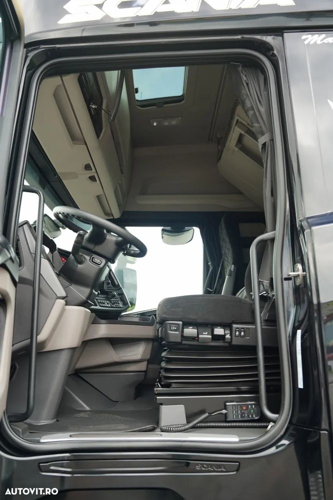 Scania S 500 / RETARDER / PLATĂ JOSĂ / MEGA / REZERVORE DE COMBUSTIBIL 1.400 L / I-PARK COOL / DUPĂ CONTRACT DE SERVICE GOLD / - 24