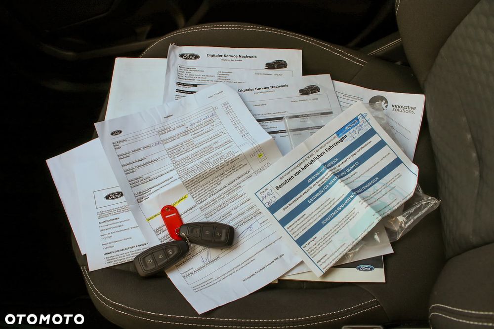 Ford Kuga 2.5 Duratec PHEV TITANIUM - 40