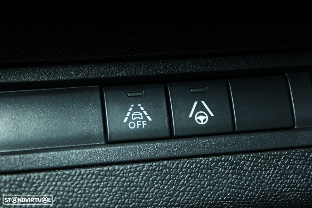 Peugeot 5008 1.5 BlueHDi GT EAT8 - 42