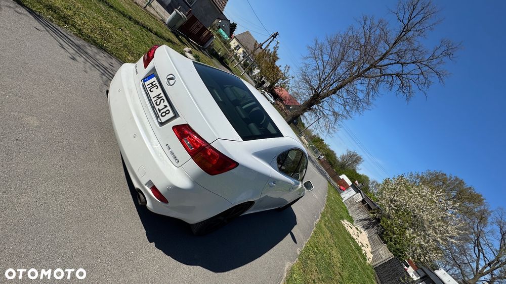 Lexus IS 250 Prestige - 20