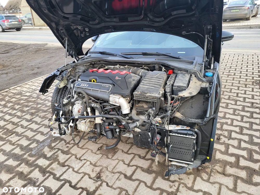 Audi TT RS Coupé quattro S tronic - 29