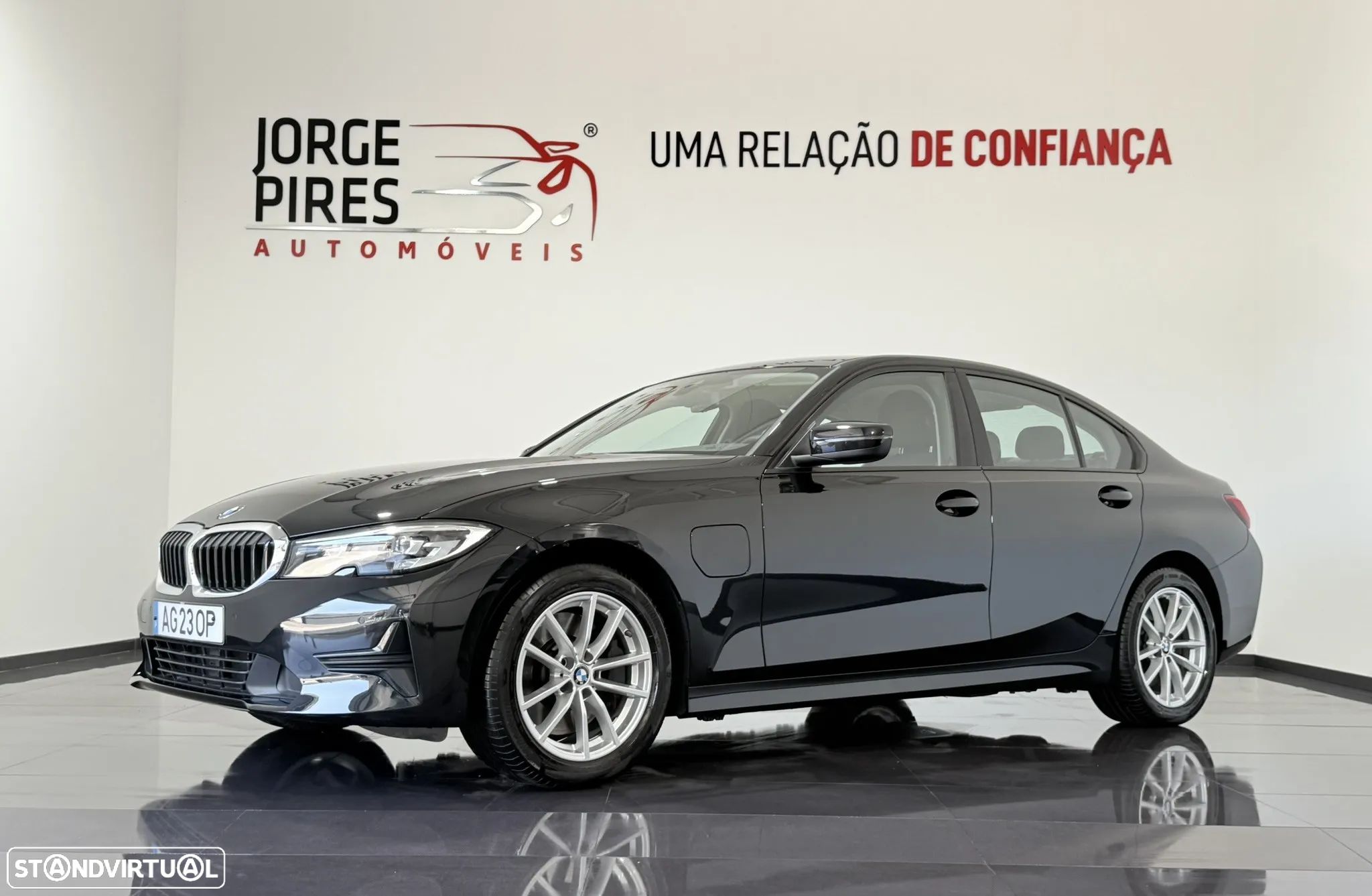 BMW 330 e Corporate Edition Auto - 1
