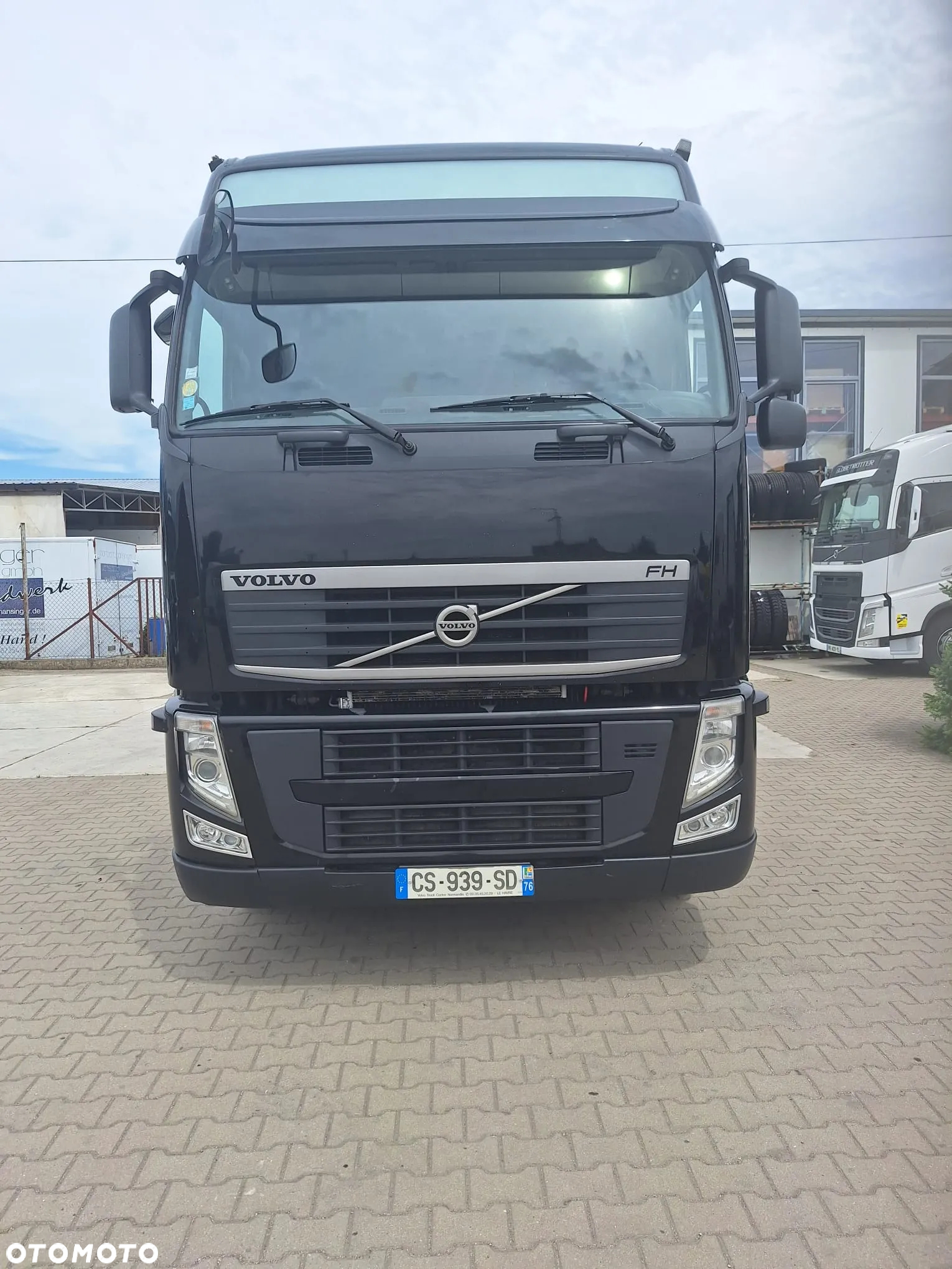Volvo FH 500 EEV 2013rok/ kabina GLOBETROTTER XL / import - 2
