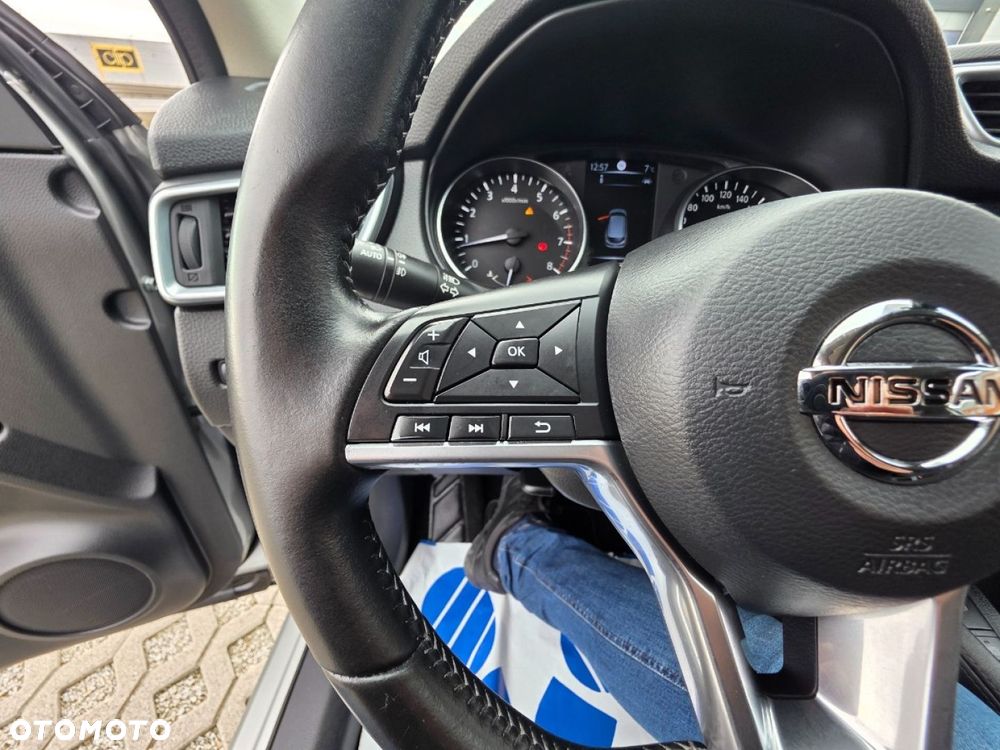 Nissan Qashqai - 16
