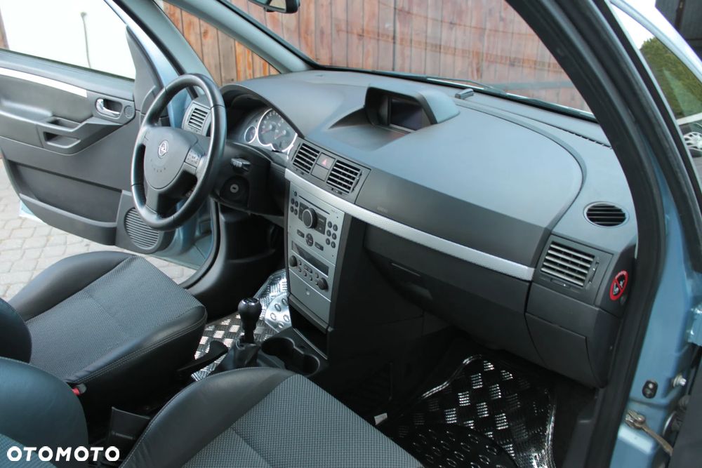 Opel Meriva - 21