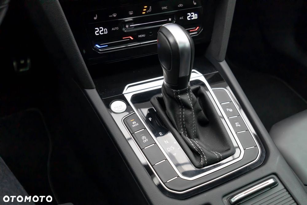 Volkswagen Arteon Shooting Brake 2.0 TDI 4Motion R-Line DSG - 32