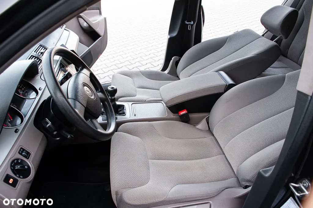 Volkswagen Passat Variant 2.0 TDI Highline - 37