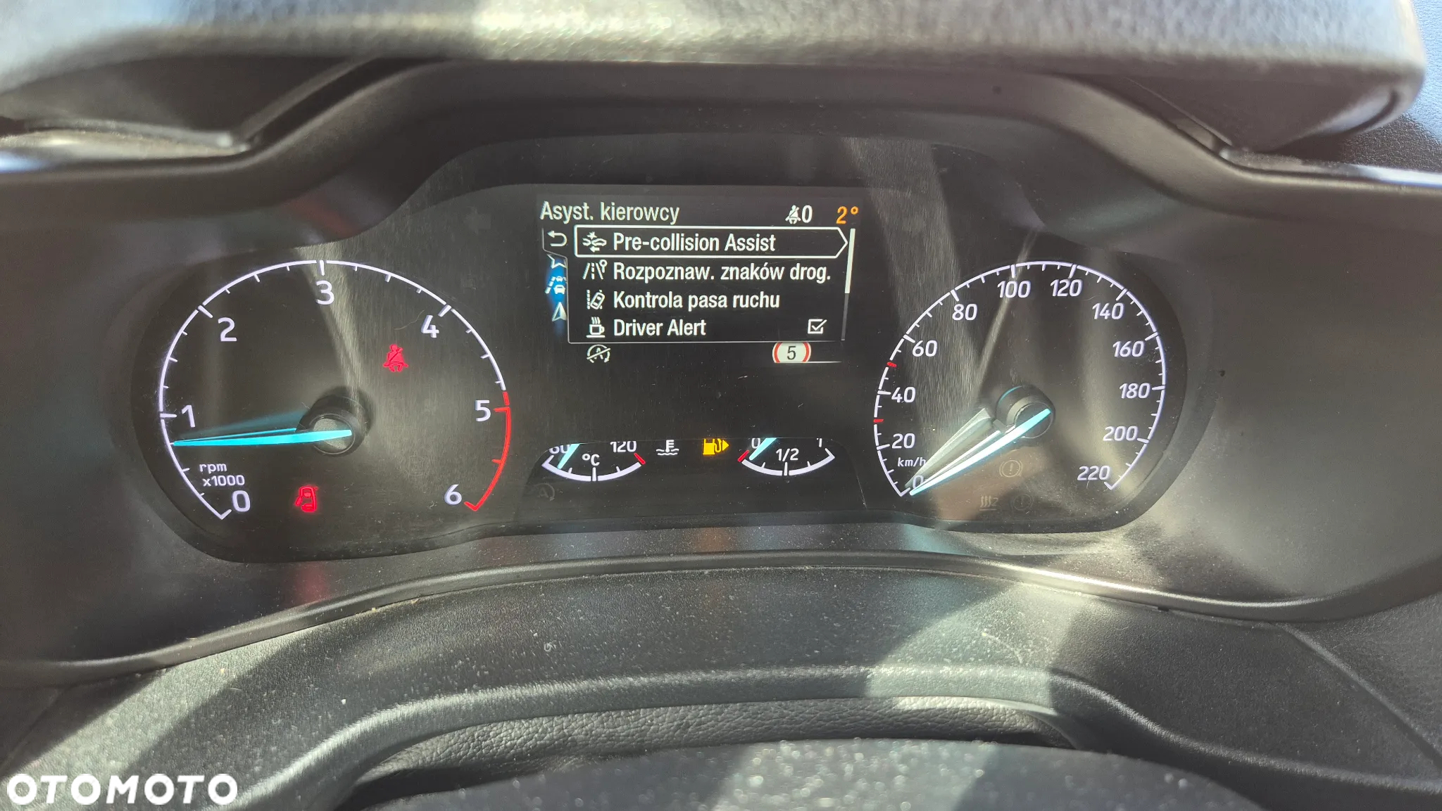 Ford Tourneo Connect Grand - 20