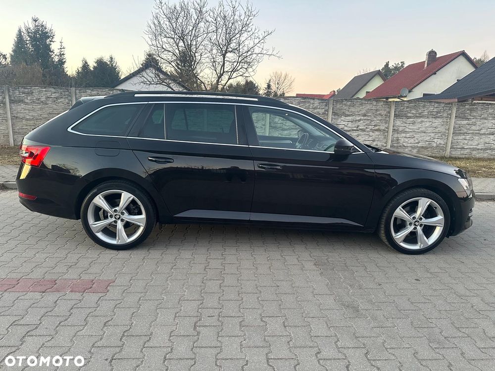 Skoda Superb 2.0 TDI Style DSG7 - 9
