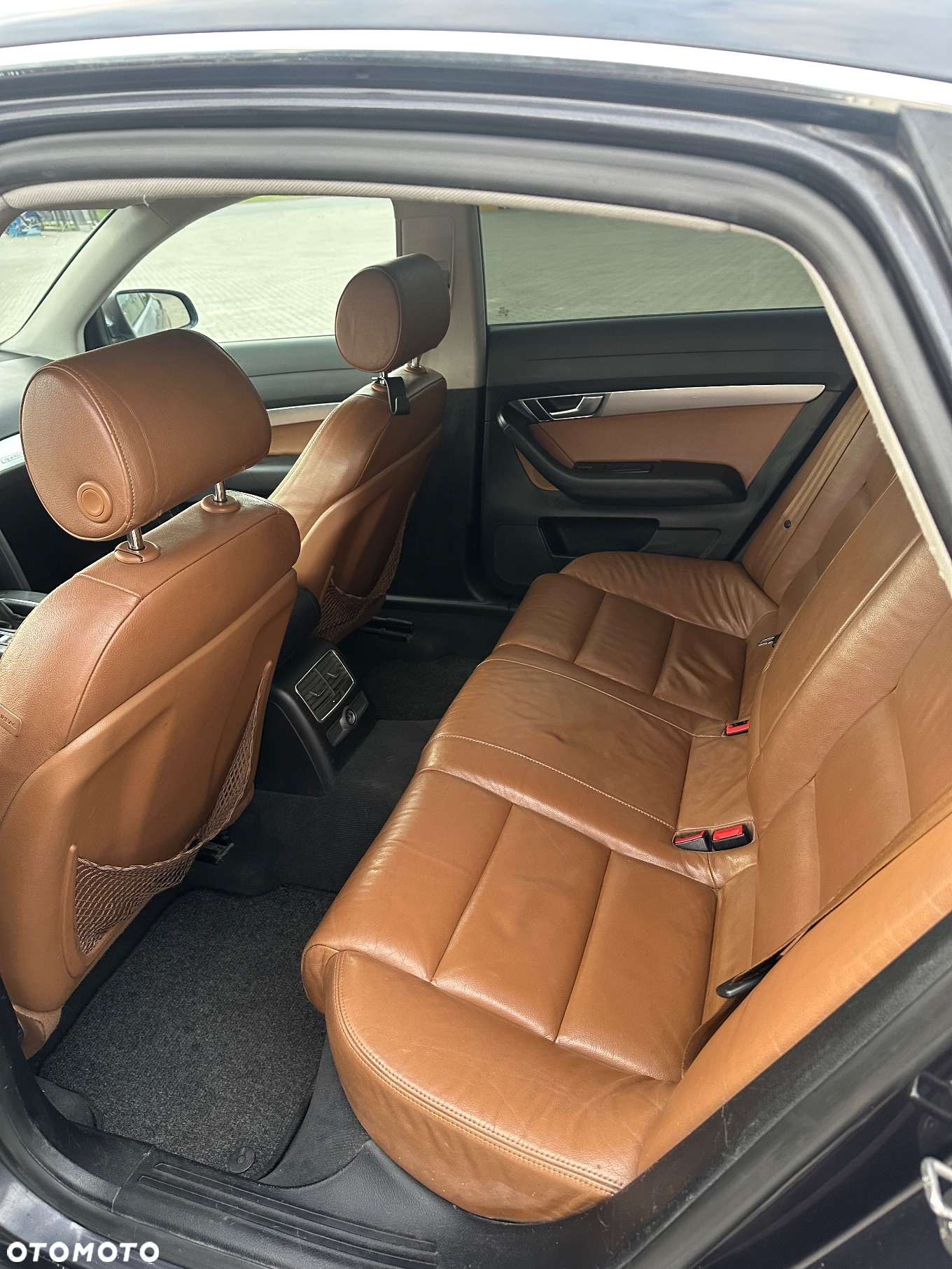 Audi A6 2.4 - 13