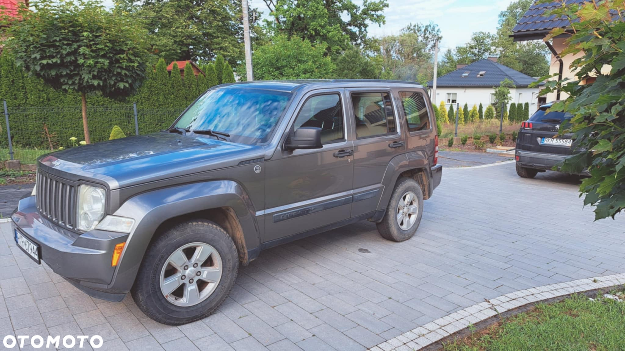 Jeep Liberty - 3