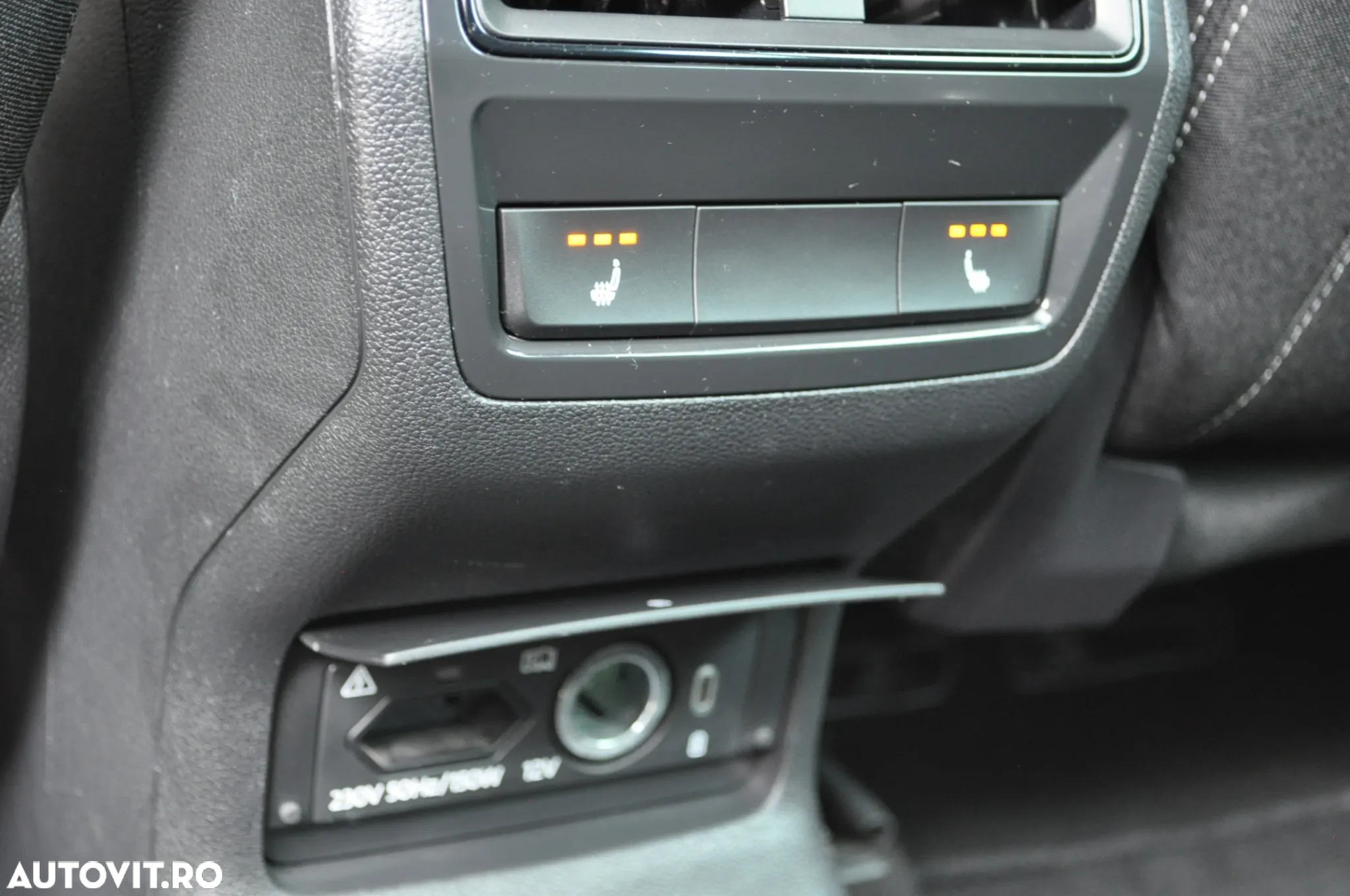Skoda Karoq 2.0 TDI SCR Sportline - 18