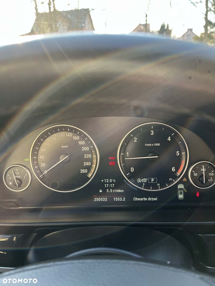 BMW Seria 5 ver-520d - 7