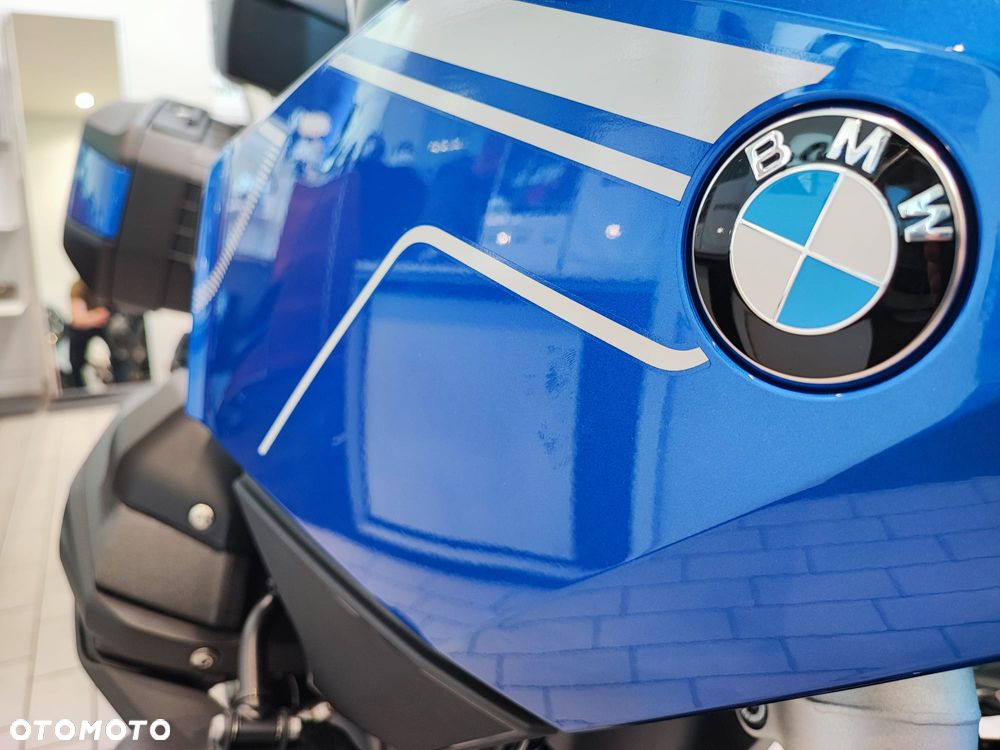 BMW R - 12