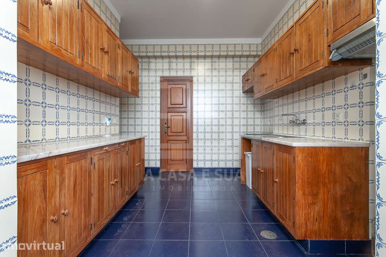Apartamento de excelência com 5 quartos no coração de Espinho - Grande imagem: 3/28