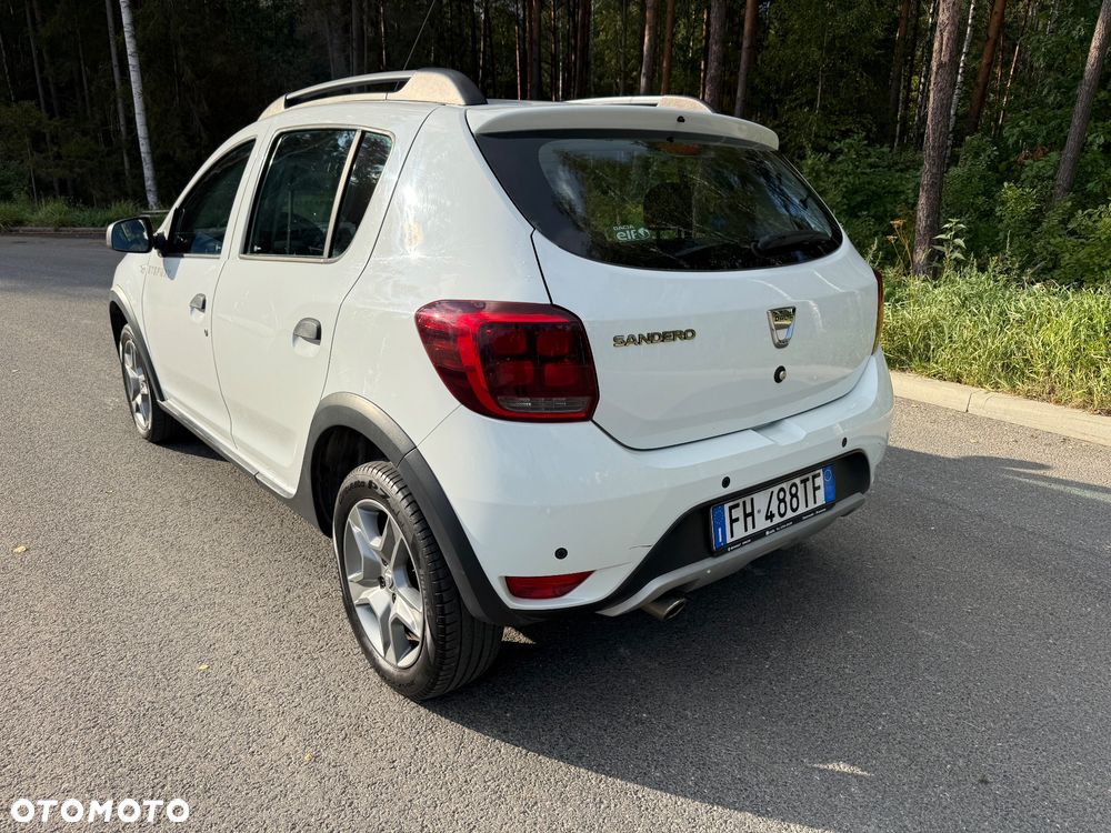 Dacia Sandero Stepway 0.9 TCe Laureate S&S EU6 - 7