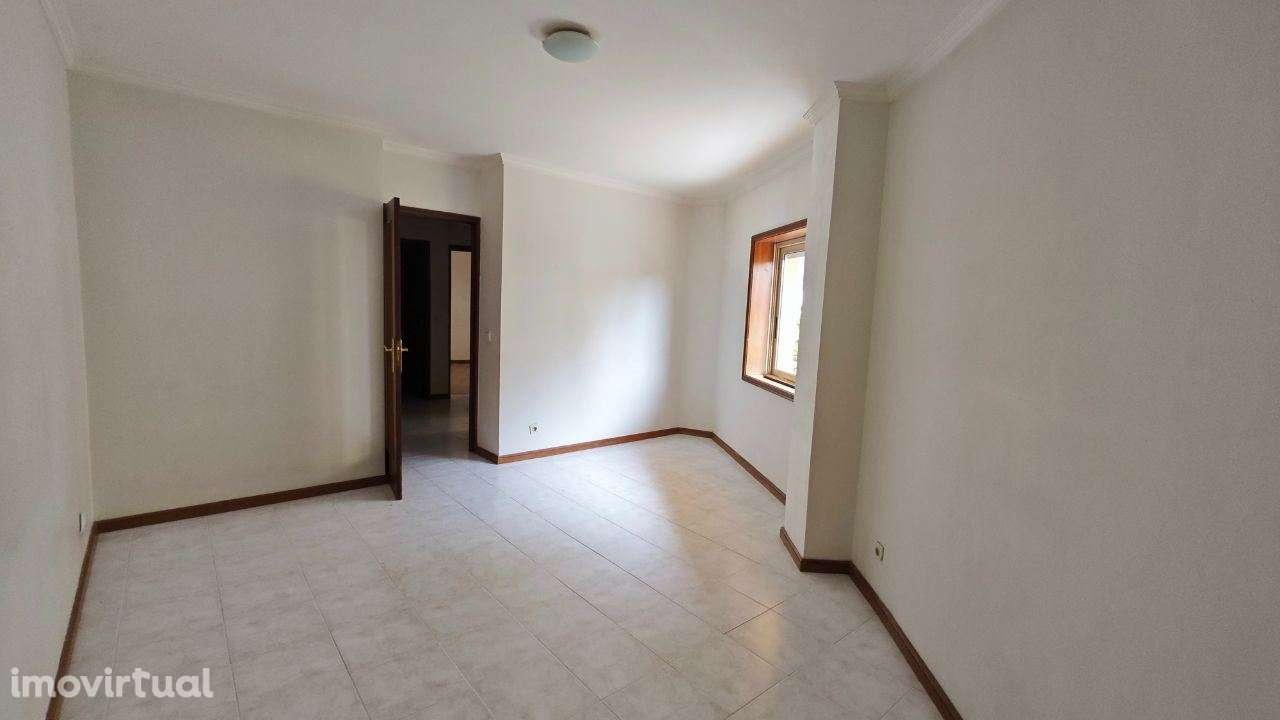 T-1 - Equipado c/placa+forno - J/Av.República- Centro de Gaia - Grande imagem: 3/10