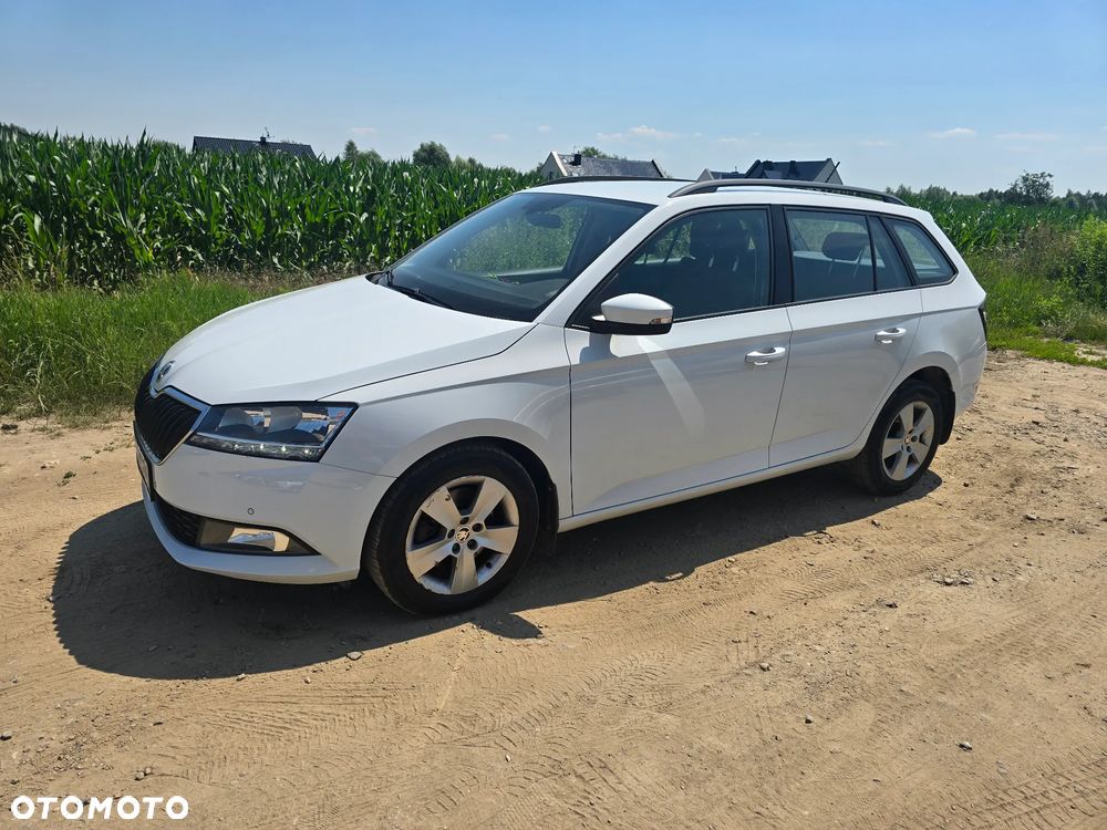 Skoda Fabia 1.0 TSI Ambition - 1
