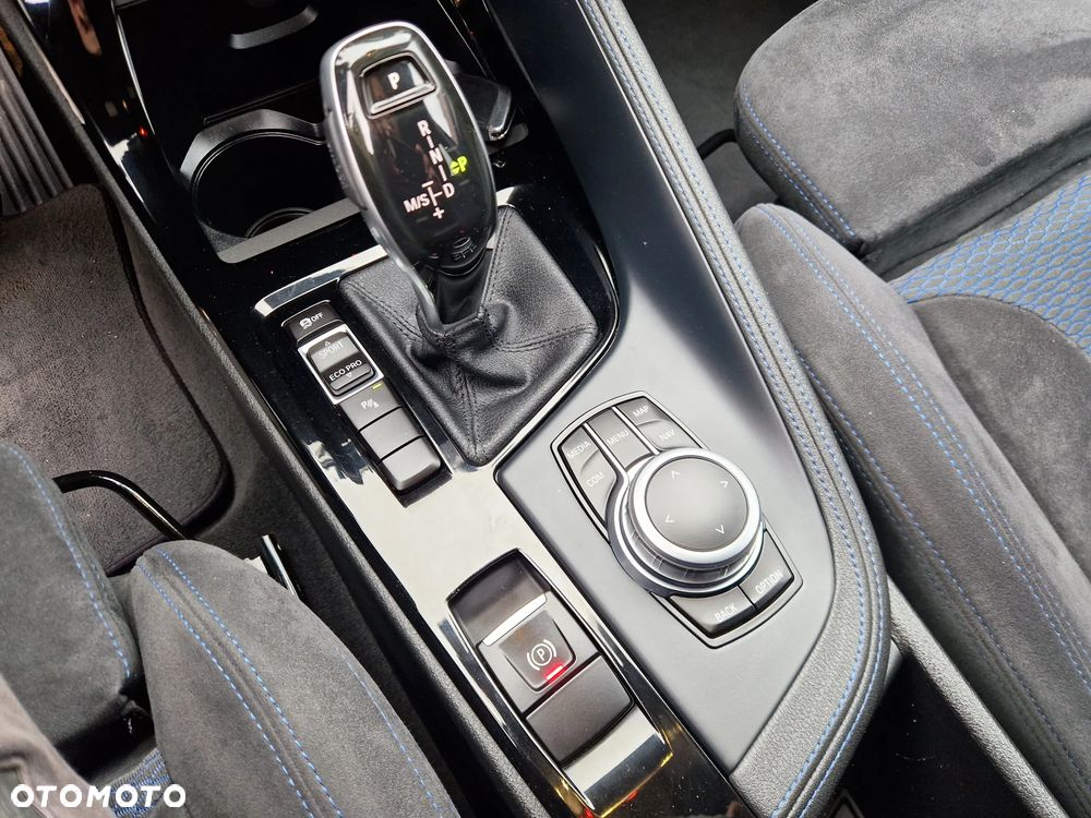 BMW X1 - 24