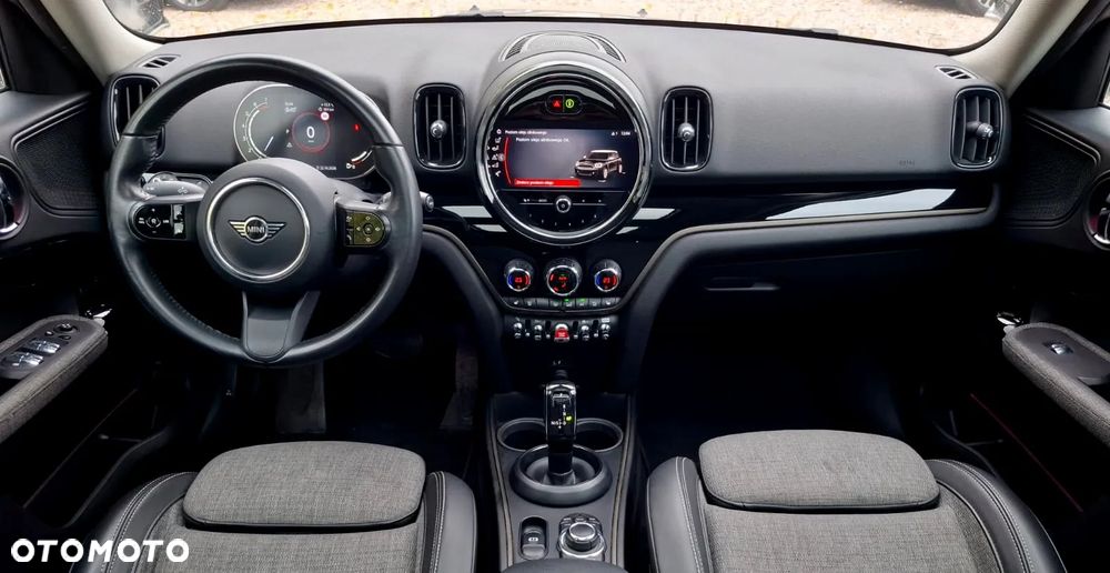 MINI Countryman Cooper Classic Trim - 8