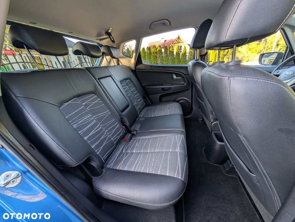 Kia Venga 1.6 L - 23
