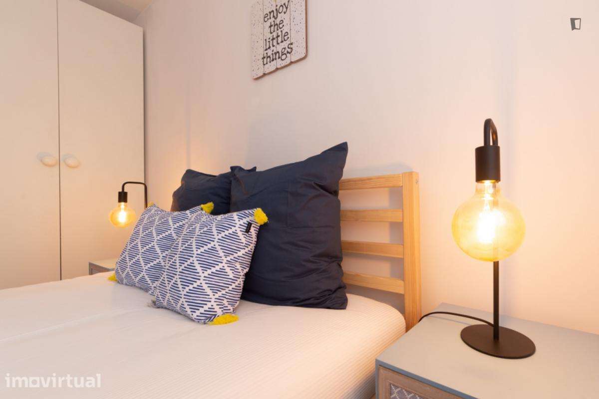 Apartamento com 3 quartos - localizado em Senhora da Hora Porto - Grande imagem: 4/17