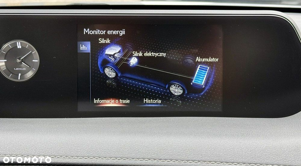 Lexus UX - 28