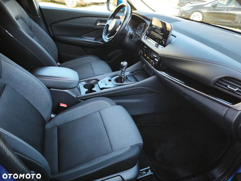 Nissan Qashqai 1.3 DIG-T SHIRO - 8