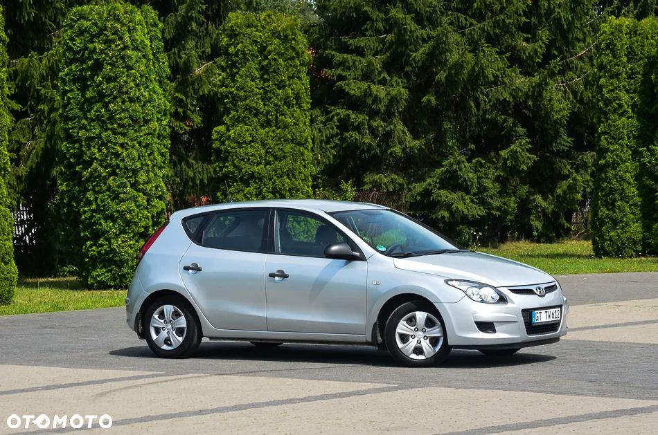 Hyundai i30 1.4 Comfort EU5 - 4