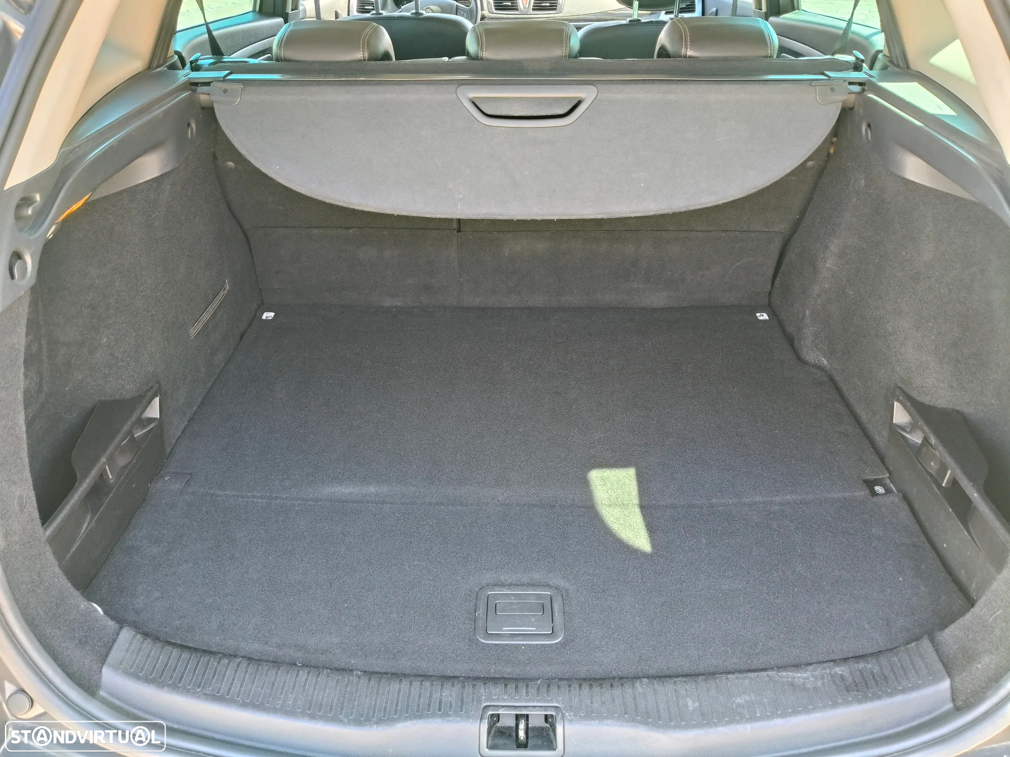 Renault Mégane Sport Tourer 1.5 dCi Dynamique S - 15
