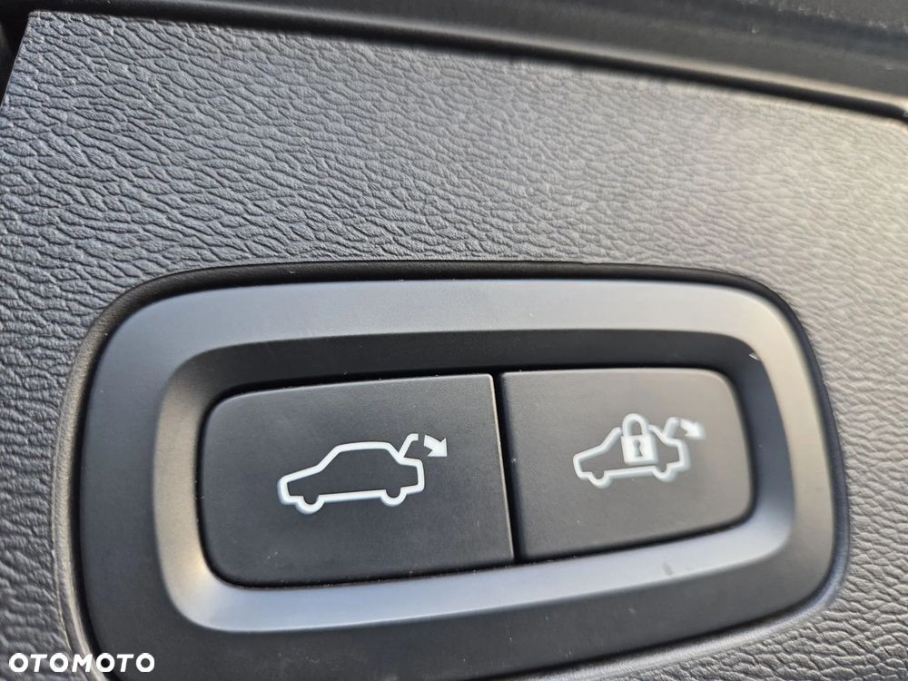 Volvo XC 60 D4 Geartronic Inscription - 16