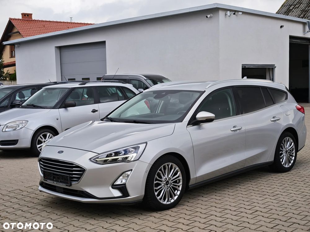 Ford Focus 1.5 EcoBlue Start-Stopp-System TITANIUM - 12