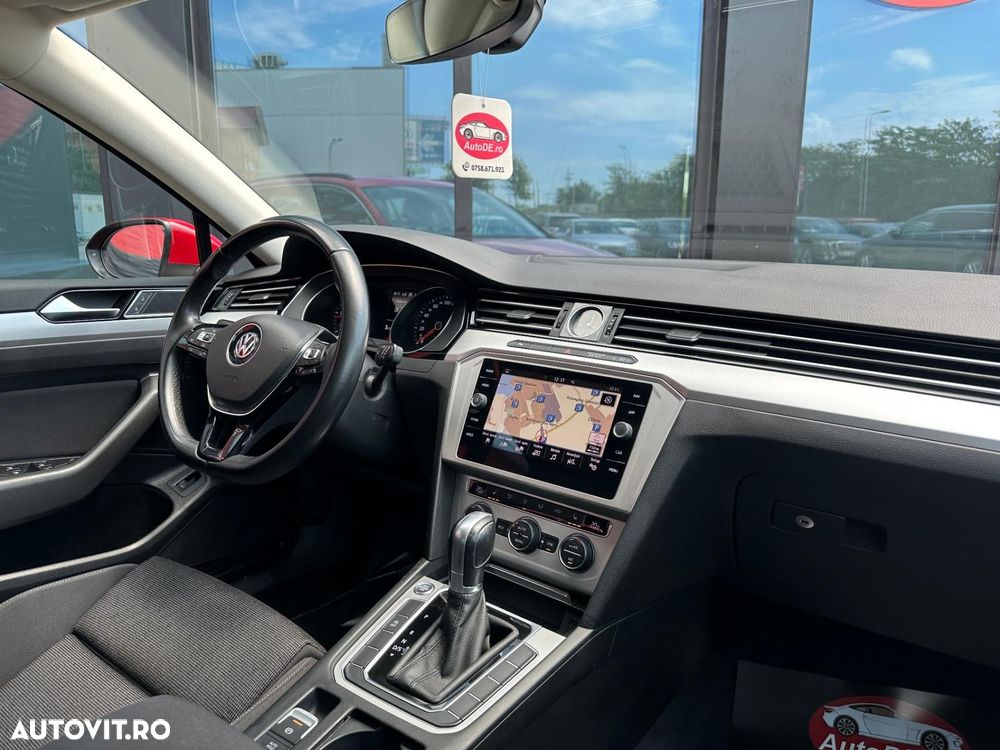 Volkswagen Passat - 10