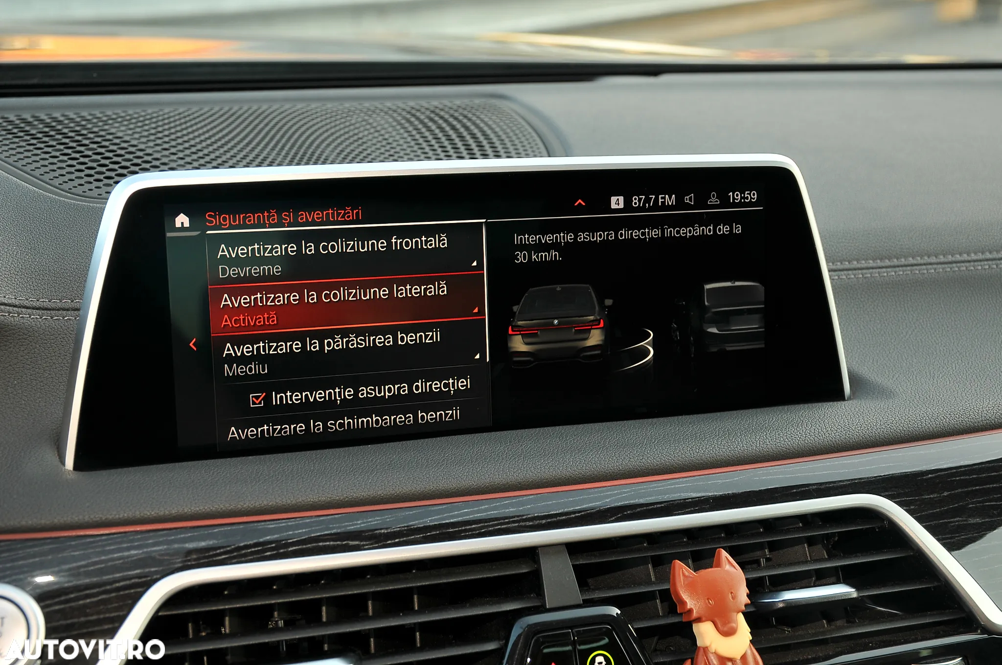 BMW Seria 7 730d - 24