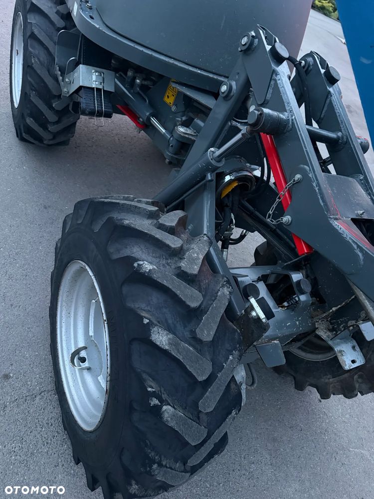 Wacker Neuson 1001 Wozidło Budowlane Rolnicze 4x4. Ładowność 1 tona. Wysokie podnoszenie+KIPER Wysoki! Sprowadzone z Norweskiej szkółki roślinnej. Maszyna Jak Nowa z Salonu 665 mtg. 2023 roku. Ani Deka luzów czy wycieków. Silnik Yanmar 3cyl. Potężna moc a maszyna bardzo mała i zwinna. Szybka wolna jazda. Oświetlenie rozbudowane. Wielka Okazja!  Jazda Rewers. Hydrostatic! Opony jak Nowe! - 21