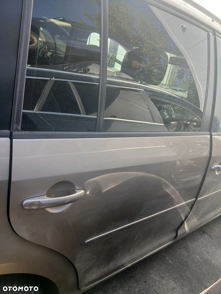 Drzwi Tylne Lewe/Prawe Volkswagen Touran II - 2