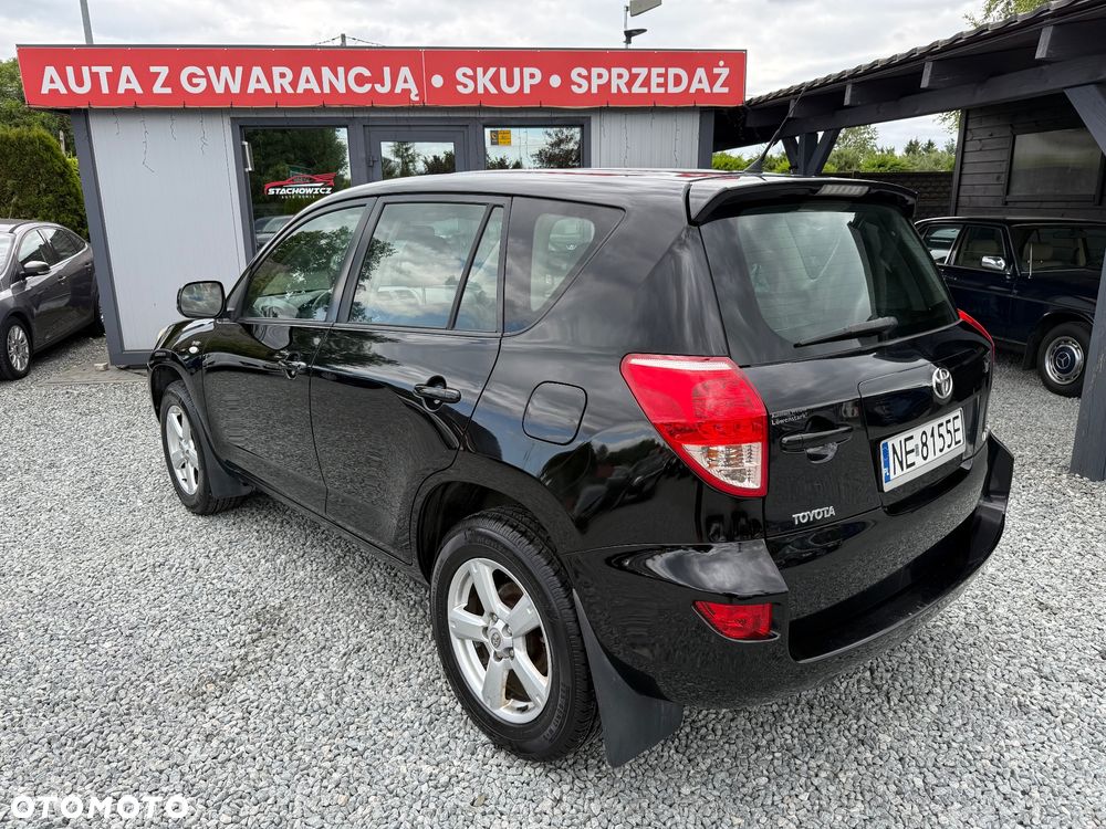 Toyota RAV4 2.2 D-4D 4x4 Team - 19