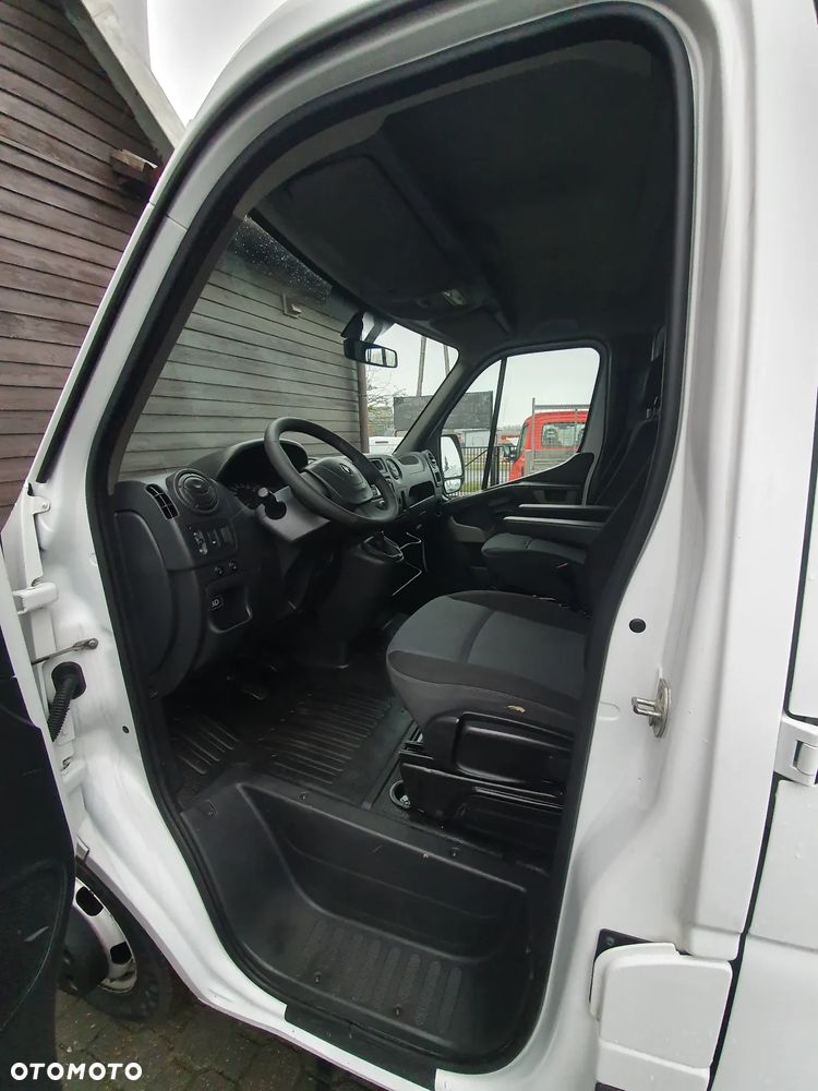 Renault Master - 13