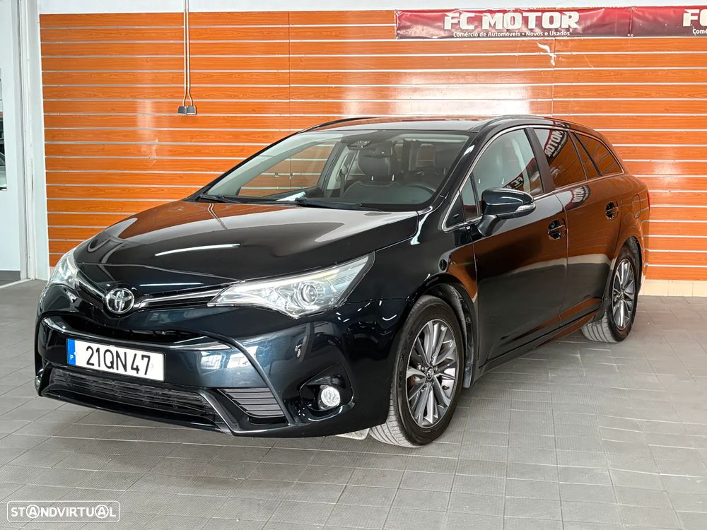 Toyota Avensis Touring Sports 1.6 D-4D Luxury+GPS - 2